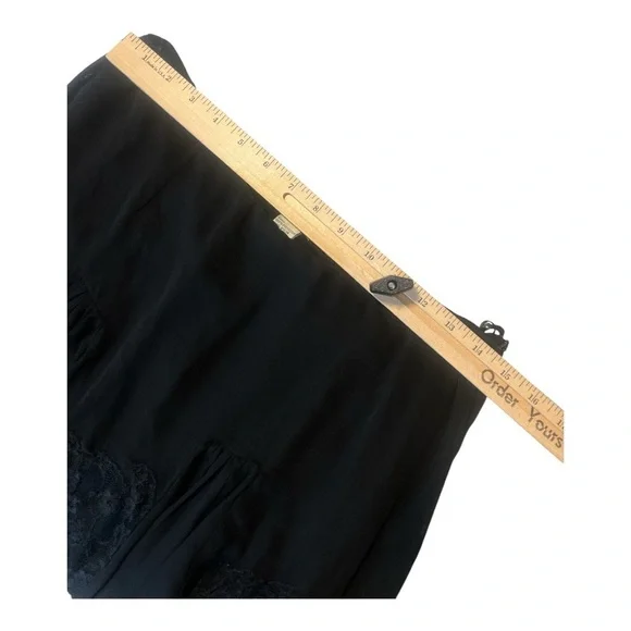 Odille Black Lace Pleated Dark Romantic Whimsigoth Skirt Size 8 RD1 - Picture 4 of 6